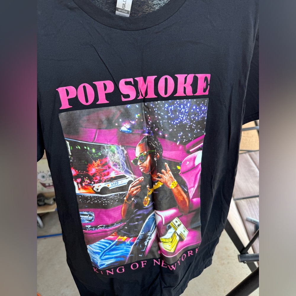 Pop smoke graphic tee.